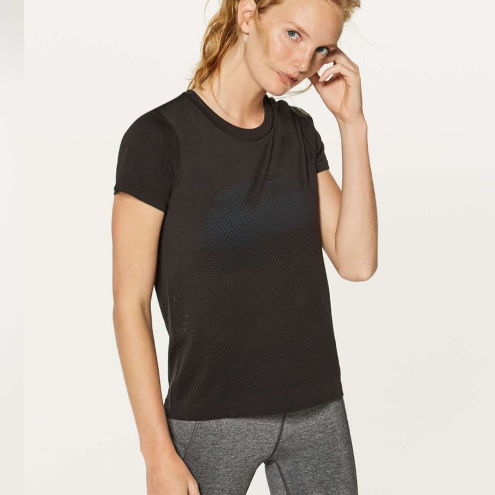Lululemon Breeze By Short Sleeve